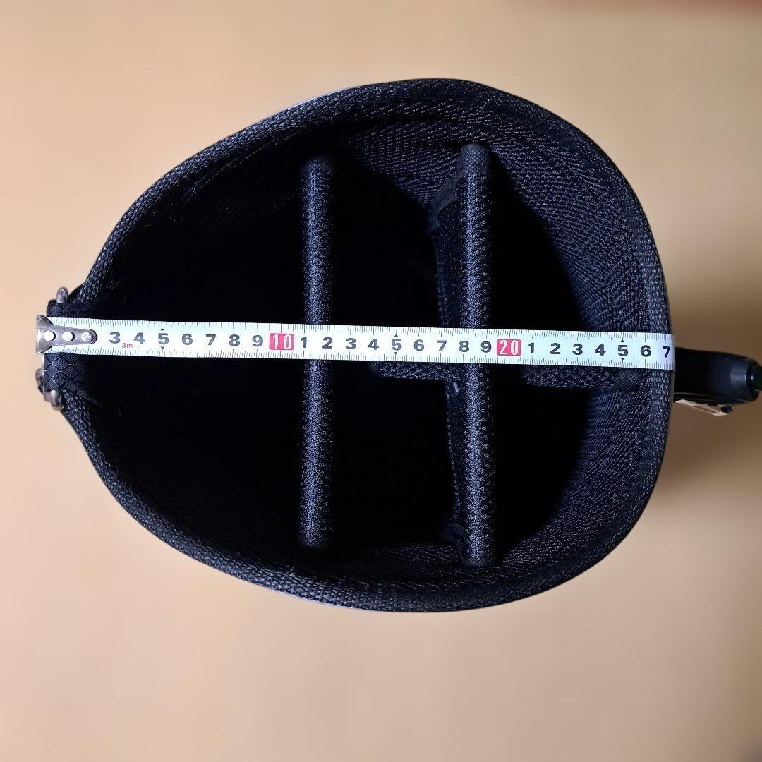 テーラーメイドRBZ ゴルフバッグ.フード付き。10インチ軽量モデル。