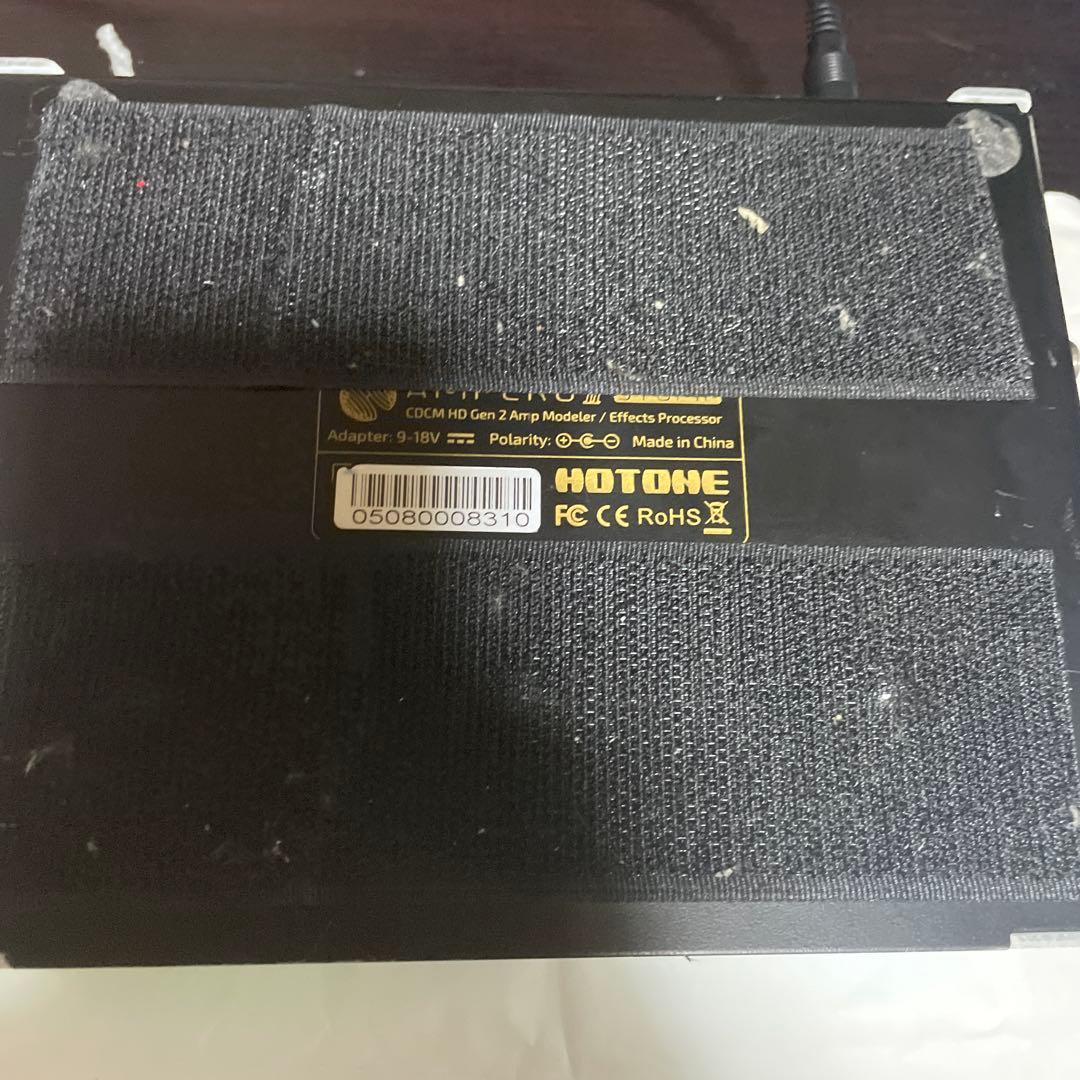 【アザラシ】【本体のみ】Hotone Ampero II Stomp