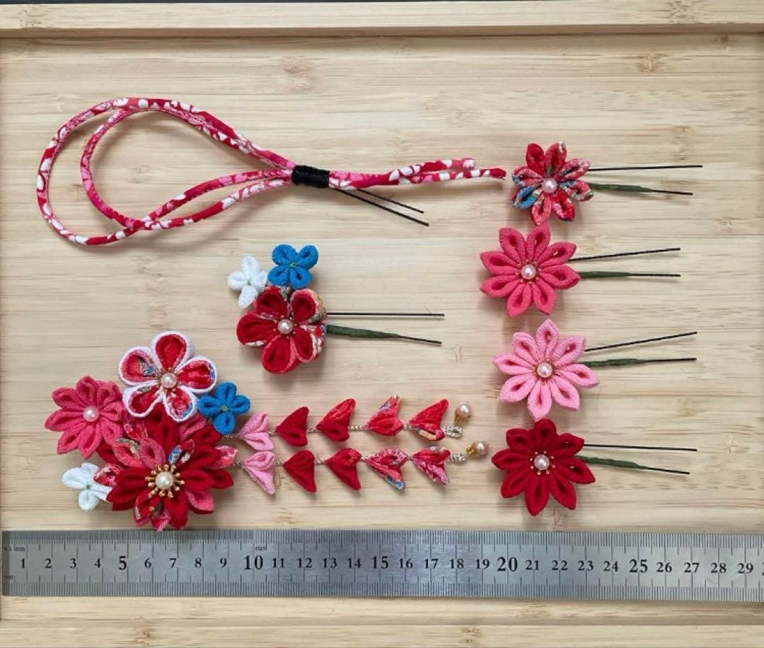 7歳　七五三　着物　　髪飾り付き　フルセット【Seiko Matsuda】