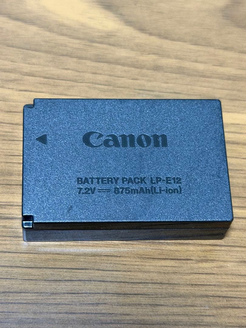 値下げ不可Canon キャノン EOS Kiss M ホワイトセット収納ケース付