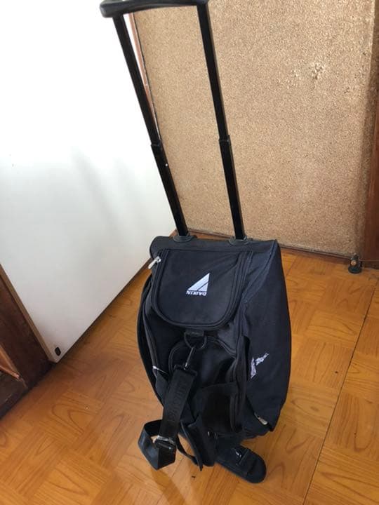 Ashworth のキャリーバック (DAIKINのロゴ入り) - メルカリ