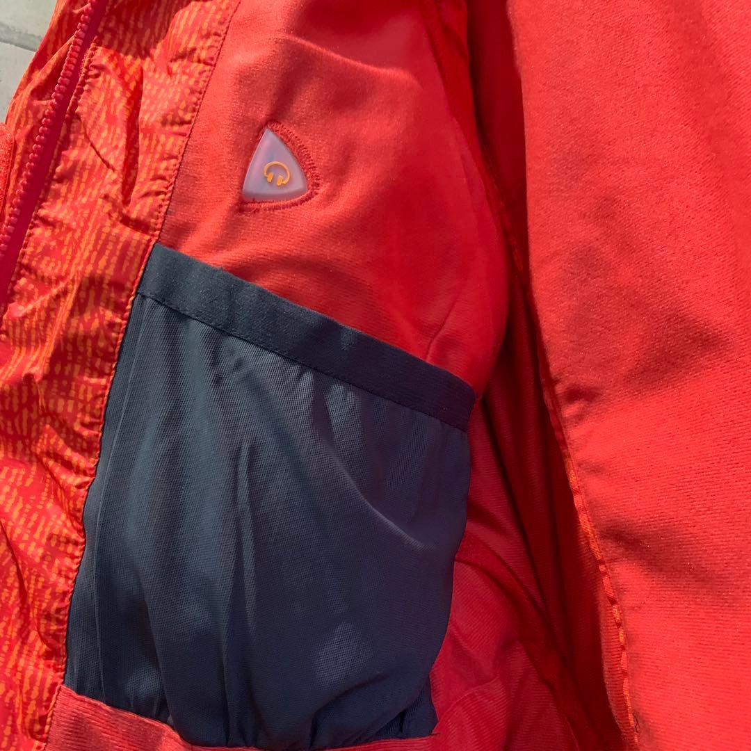 NIKE ACG ナイキ スノーウェア ダウンジャケット スノーボード 多機能