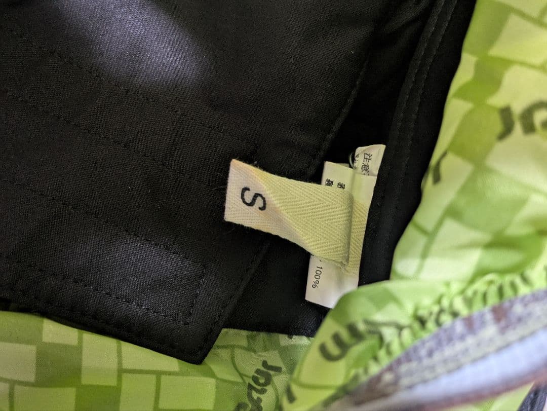 美品 BURTON スノボードスノボースキーウェア　サイズS