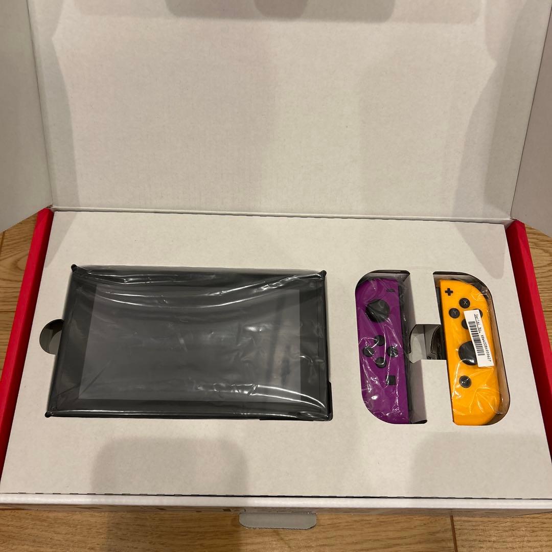 Nintendo Switch 本体 ☆紫と黄色のJoy-Con☆