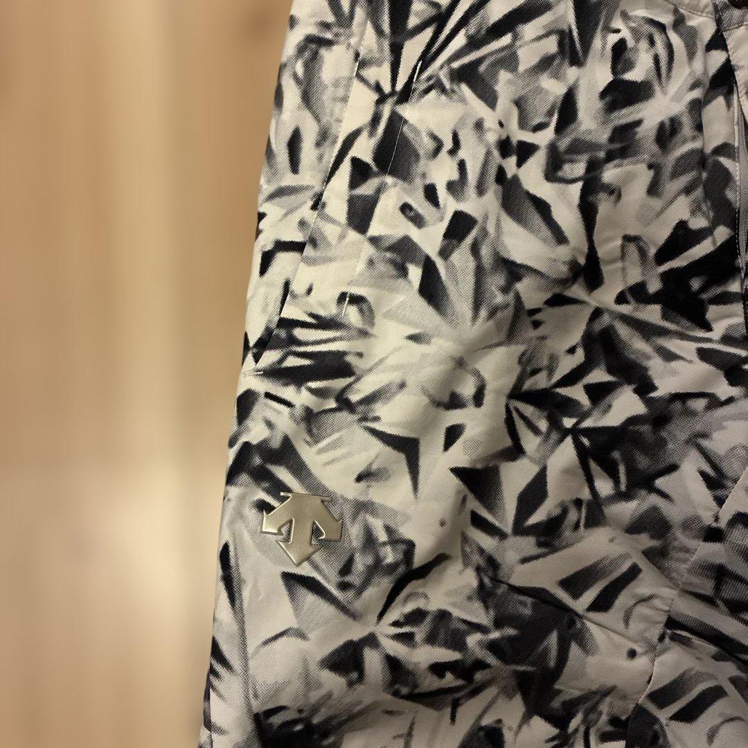 DESCENTE 迷彩柄スキーパンツ