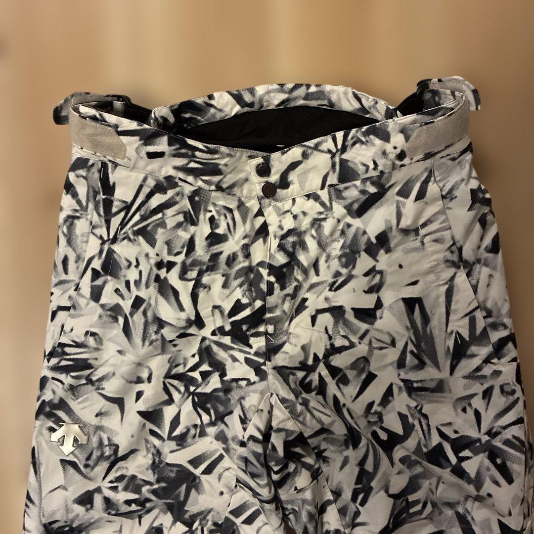 DESCENTE 迷彩柄スキーパンツ