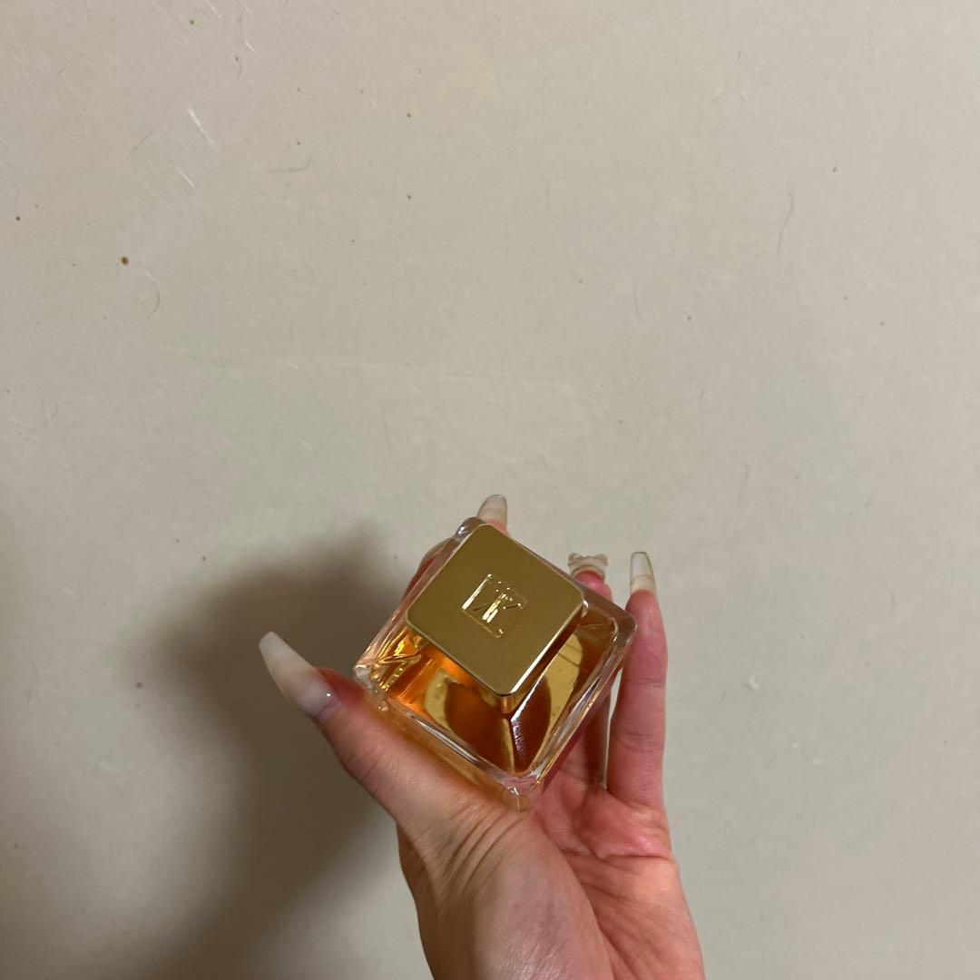 Baccarat Rouge 540 バカラルージュ540