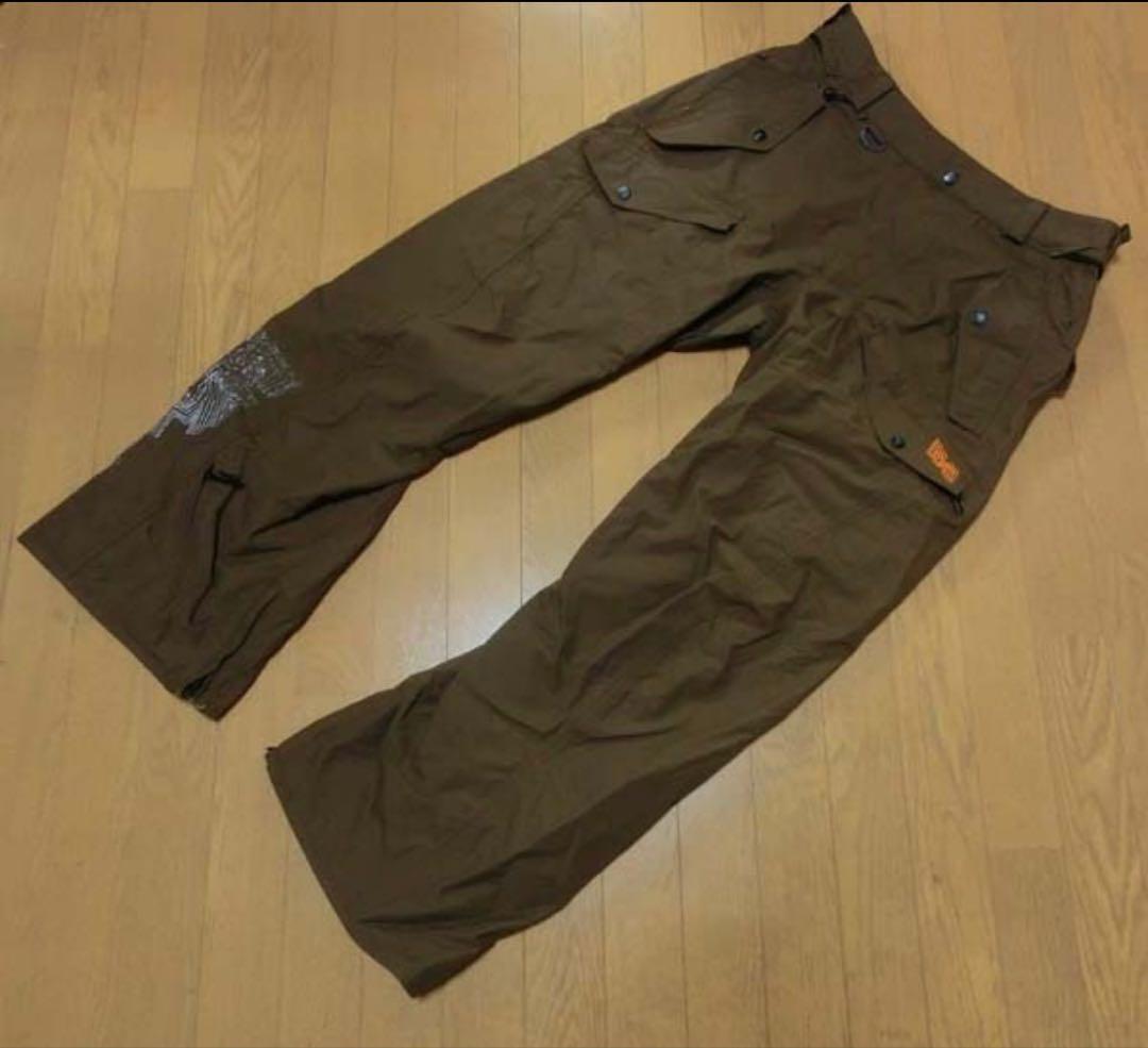 VOLCOMウェア上下 クリーニング撥水加工済み！