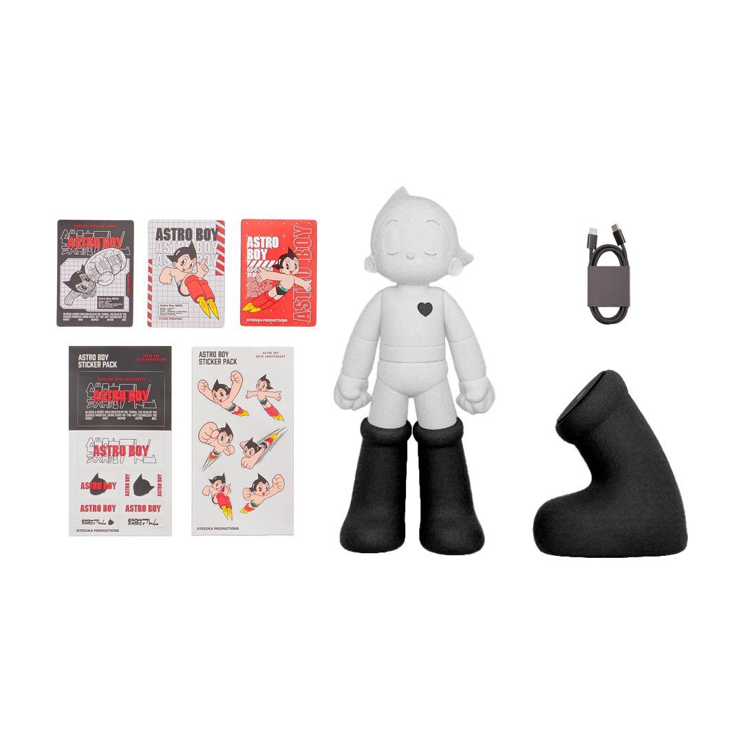 新品未使用】鉄腕アトム ブラックエディション スペシャルパッケージ