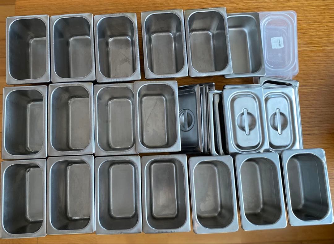 業務用ステンレス　ホテルパン1/9サイズ17点　蓋21点　計38点セット