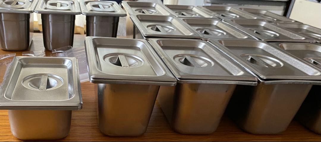 業務用ステンレス　ホテルパン1/9サイズ17点　蓋21点　計38点セット