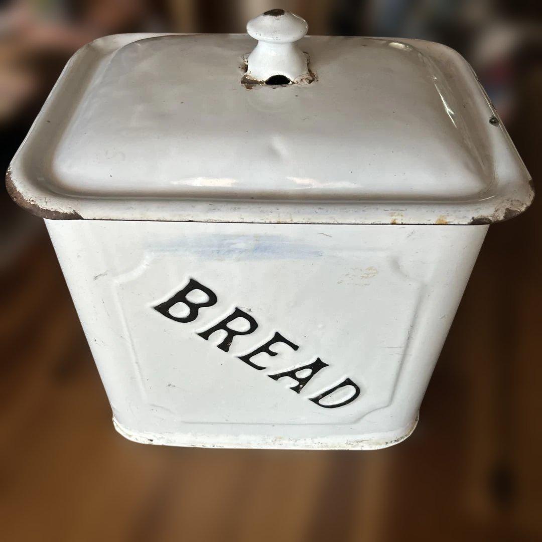 専用です！⭐︎イギリスアンティークBREAD缶　蓋付き⭐︎