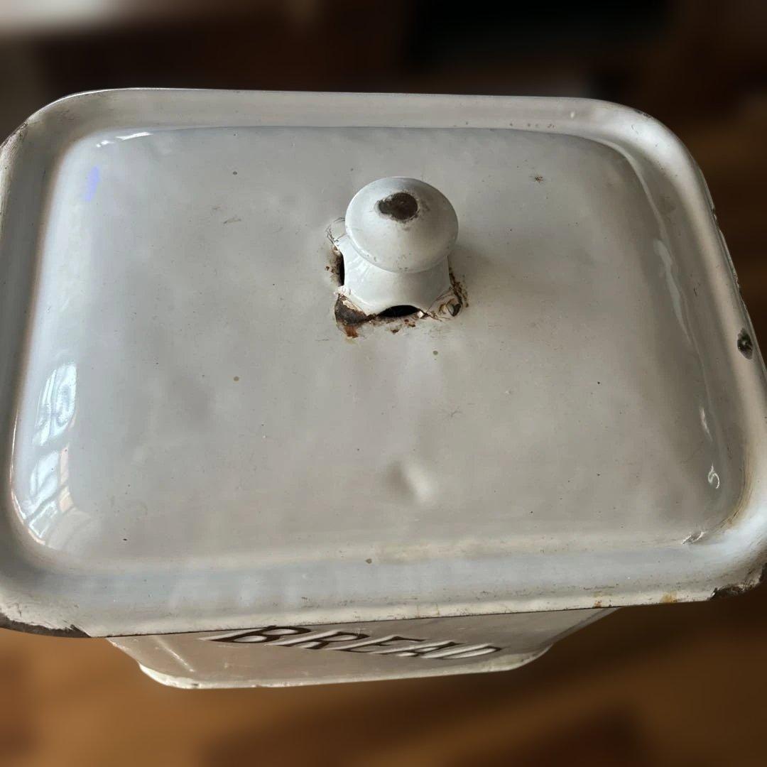 専用です！⭐︎イギリスアンティークBREAD缶　蓋付き⭐︎