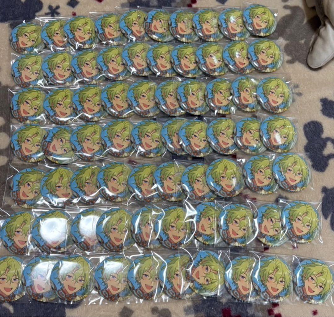 巴日和 fine o 缶バッジ 70個