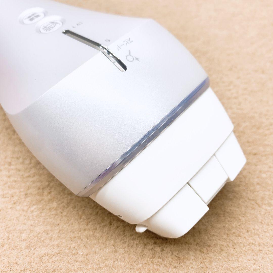 ほぼ未使用品☀付属品完備 Panasonic スムースエピ ES-WP82