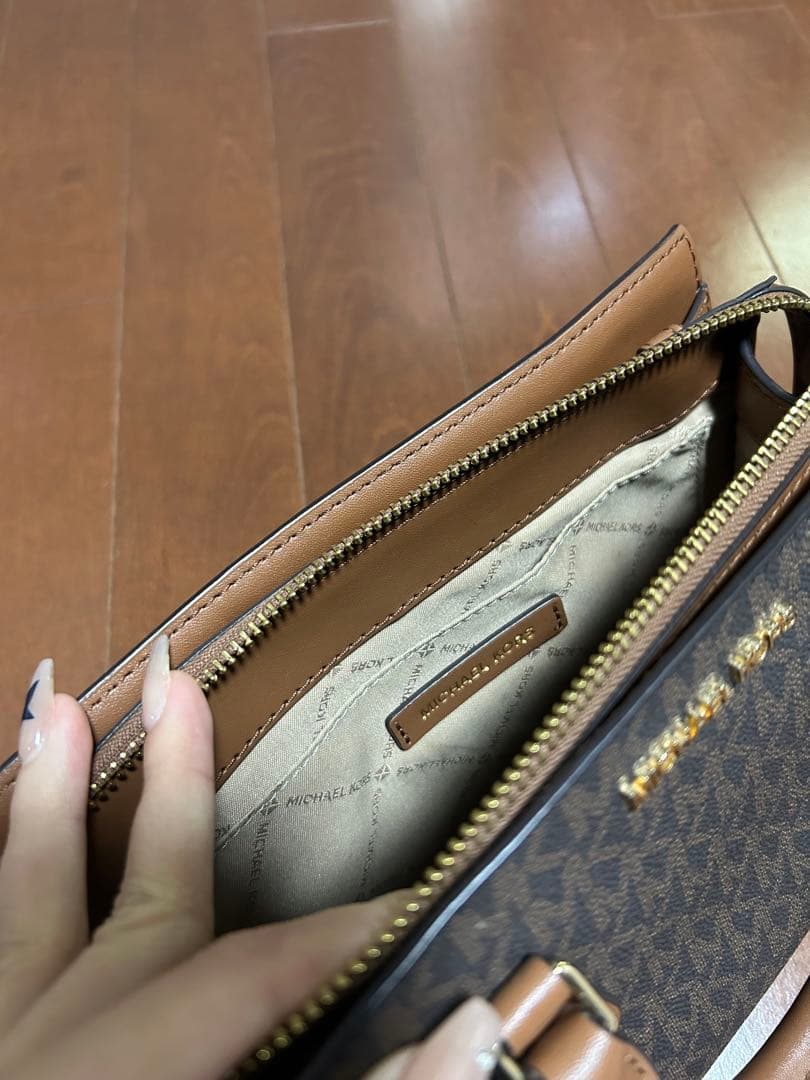 MICHAEL KORS ブラウン ハンドバッグ