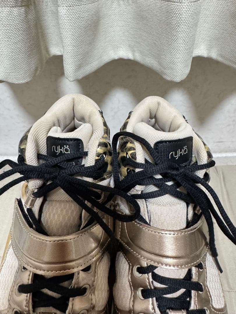 【極美品】ライカ テナシオス ダンスシューズ ヒョウ柄