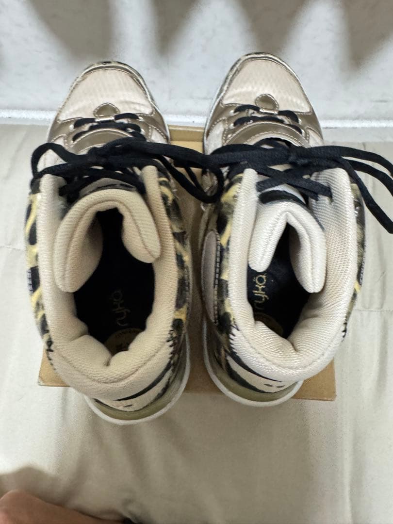 【極美品】ライカ テナシオス ダンスシューズ ヒョウ柄