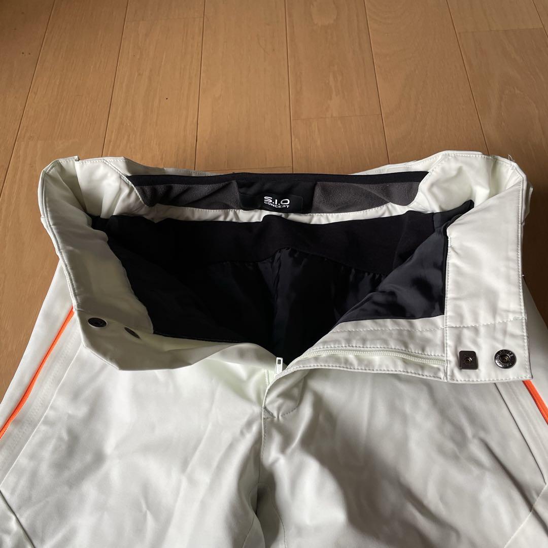 デサントDESCENTEスキーウェア　上下セット　デモチーム　中古　サイズL