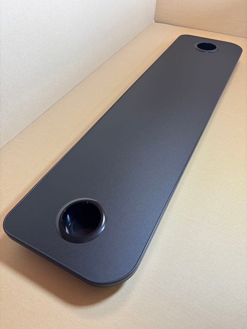 ハイエースセカンドシート用テーブル　マットブラック