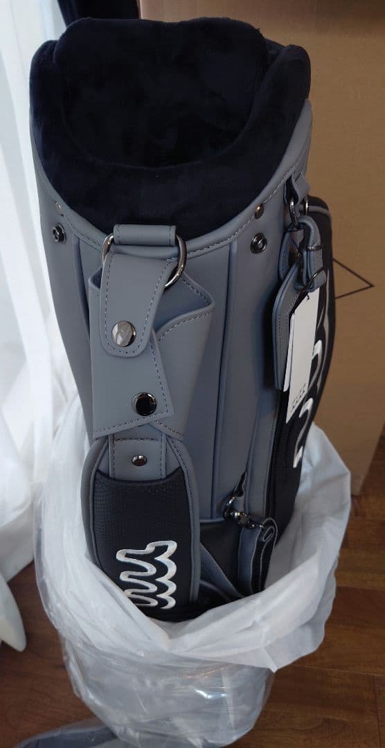 【新品】muta・ムータマリン　キャディバッグ＆ヘッドカバーセット