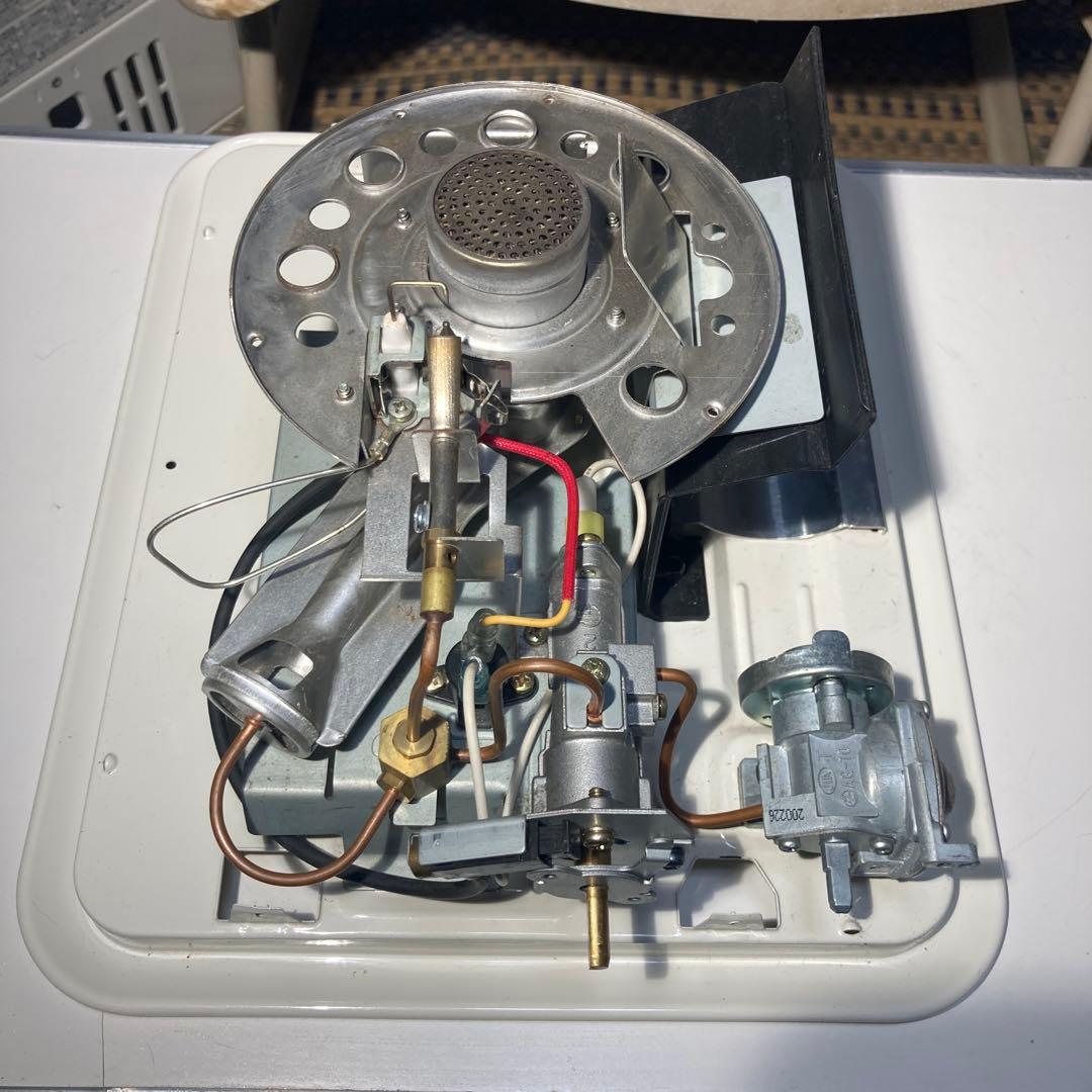 イワタニ カセットガスストーブ CB-STV-DKD 2020年製 分解清掃済！