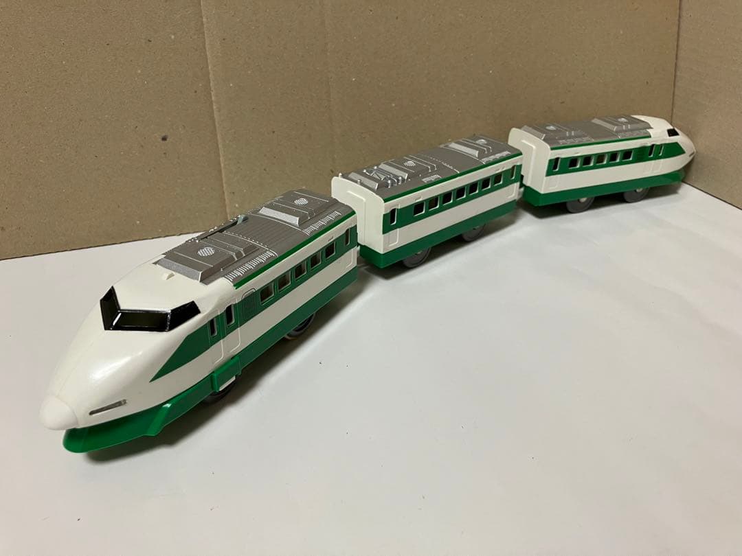 プラレール】200系200番代新幹線 F編成 - メルカリ