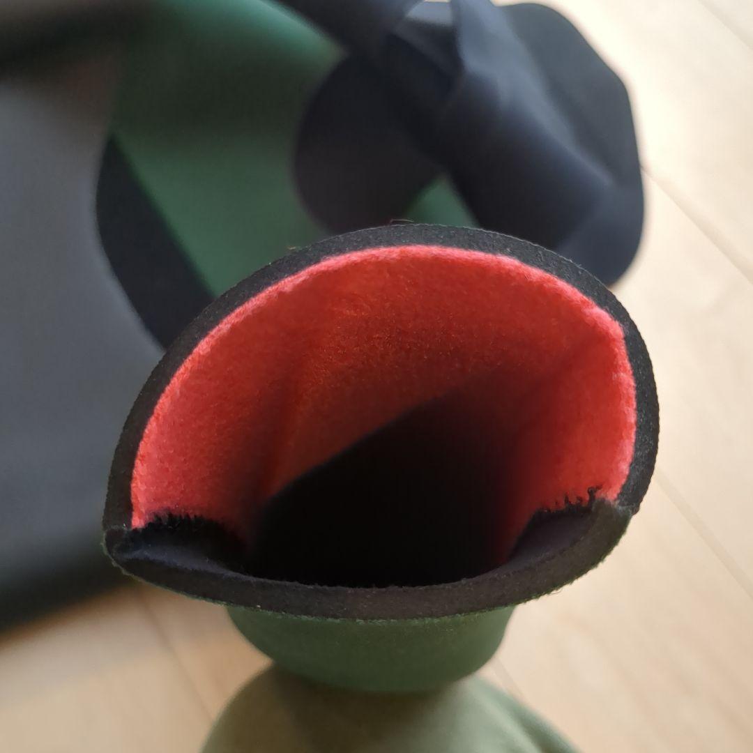 【新品】SURVIVE セミドライスーツ ブラック/ダークグリーン