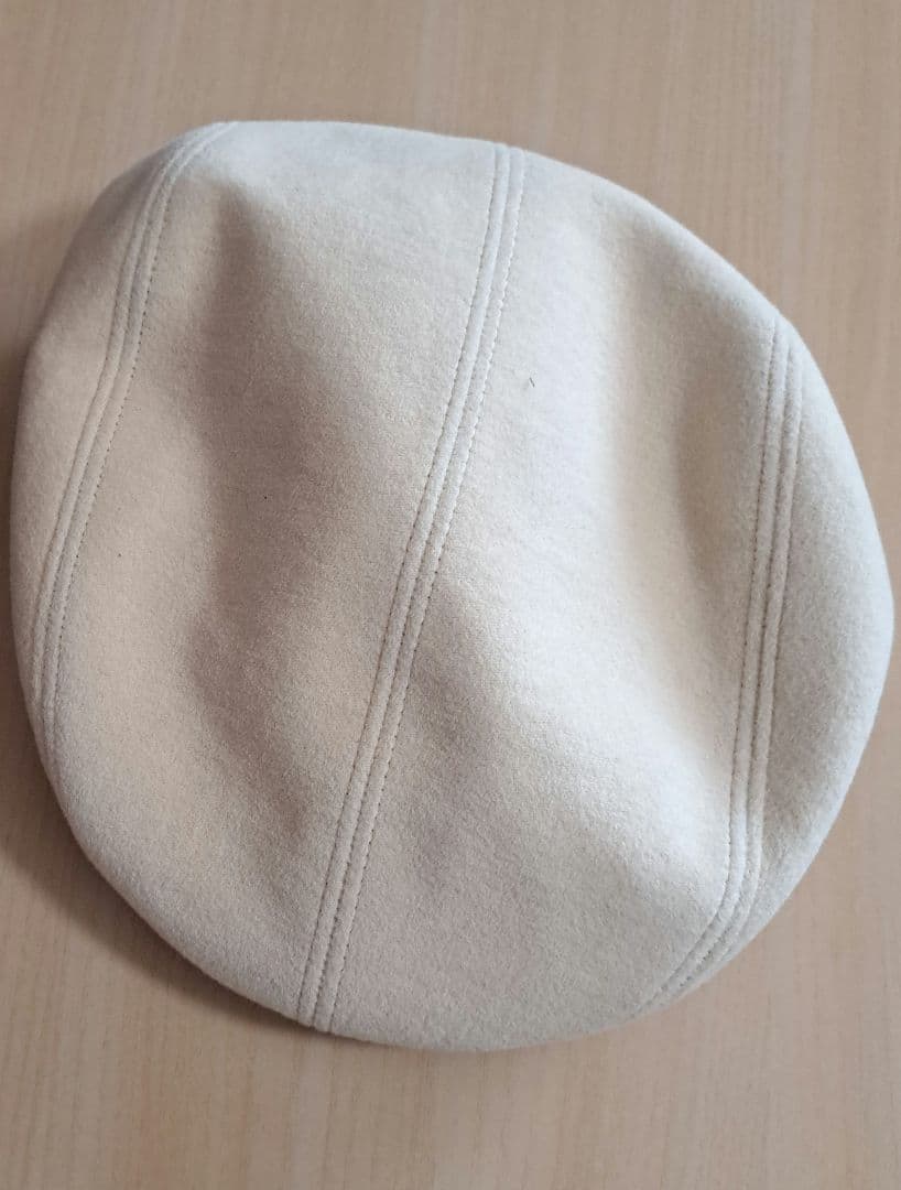 HERMESベレー帽1個