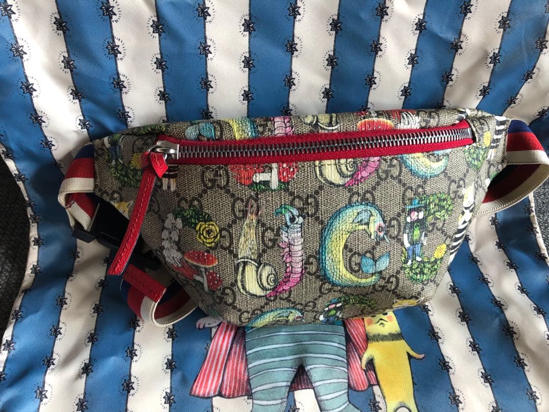 まるGUCCIヒグチヒサコ　ウェストポーチ