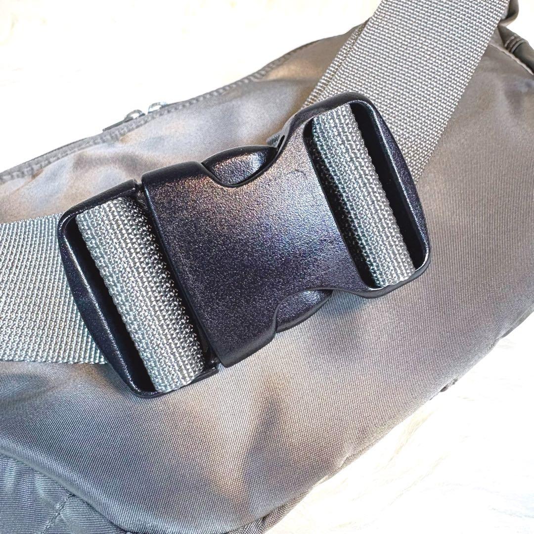 美品　廃盤品　PORTER ポーター　ボディバッグ　シルバーグレー　タンカー