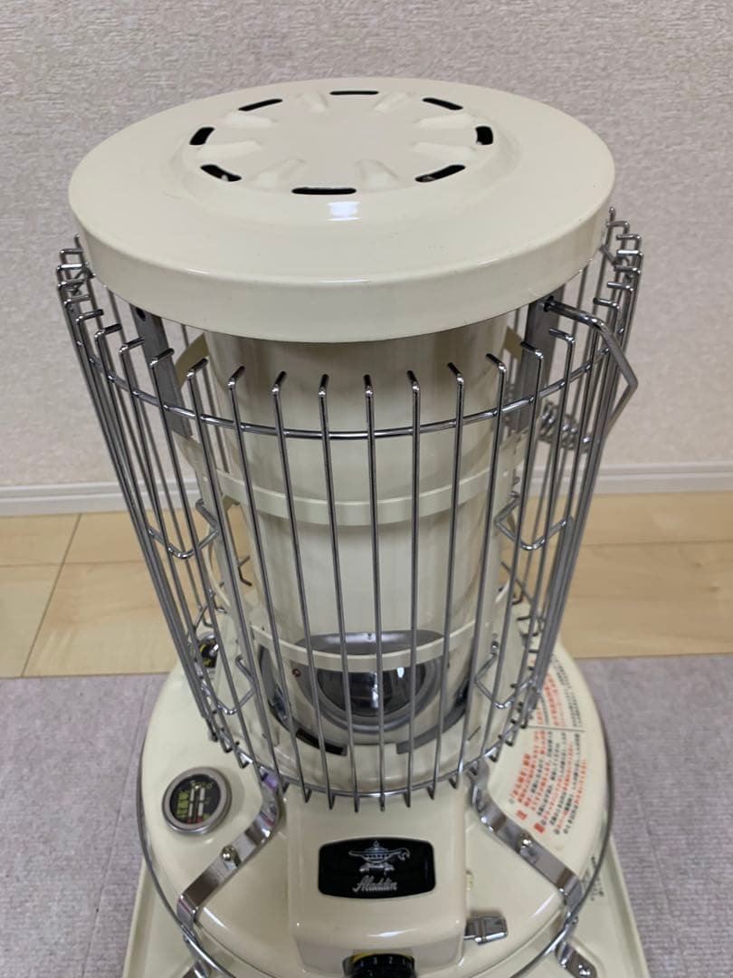 アラジン ブルーフレームヒーター クリーム色 石油ストーブ BF3911