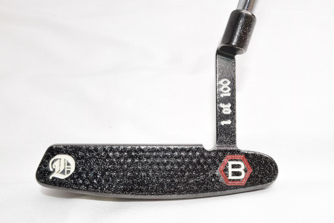 中古☆ベティナルディ ダンスウィズドラゴン コラボ パター☆ピン型☆34☆右