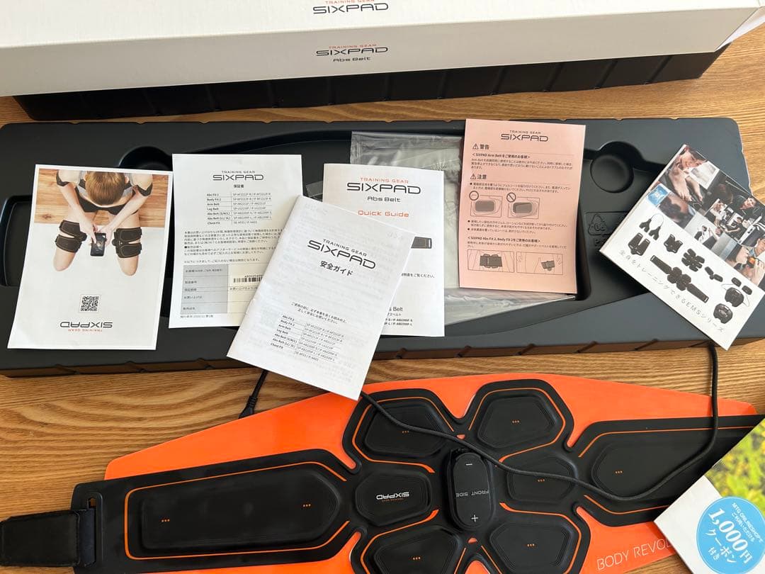 シックスパッド　アブズベルト　ウエスト　ダイエット　エクササイズ　トレーニング