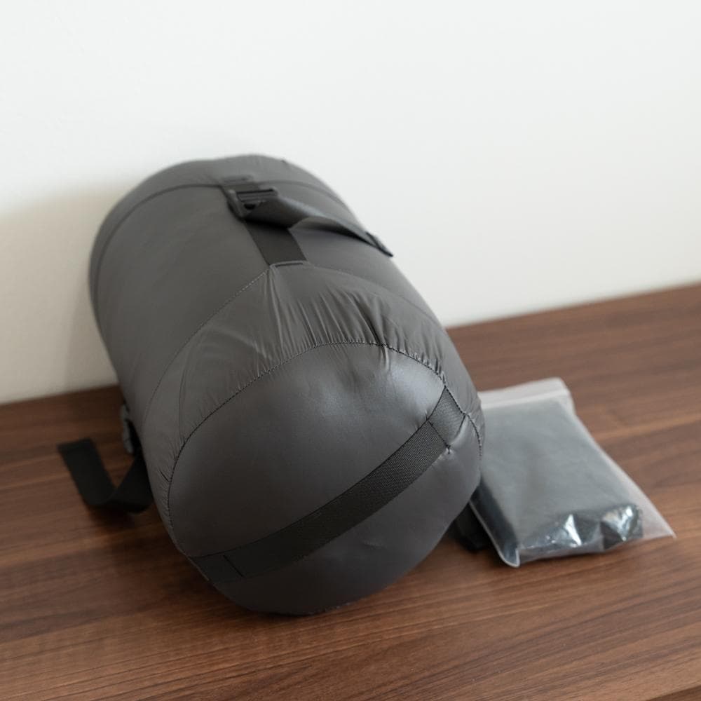 新品 The Catskills Sleeping Bag 800FP 600g