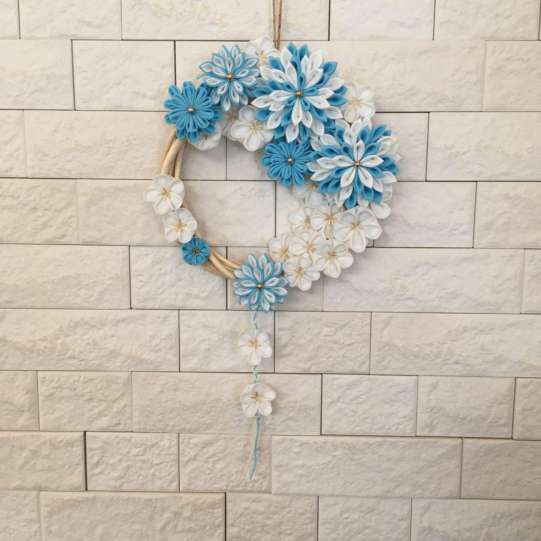 つまみ細工リース # 爽花 # 水色×白色 夏 - メルカリ