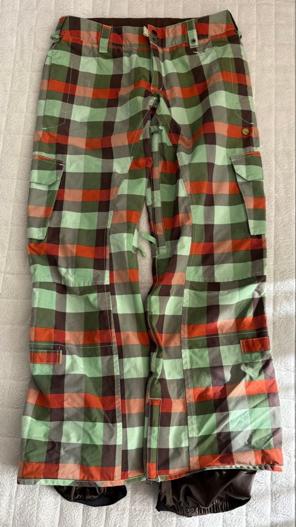 burton スノーウェエア レディース　上M　下S　白系チェックスノボースキー