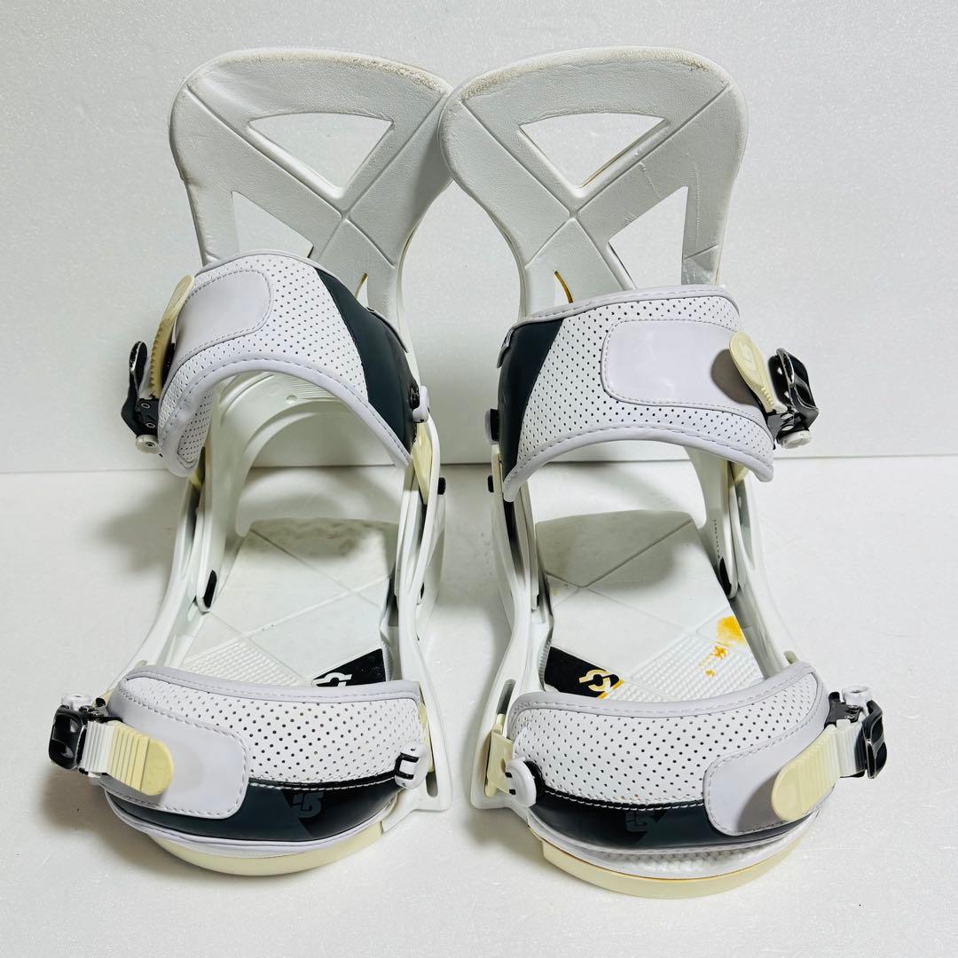 mサイズBurton Custom ビンディング ホワイトバートンバインディング