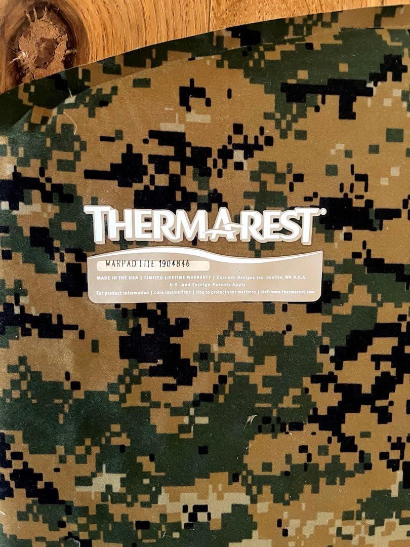 サーマレスト　マーパッドライト　ミリタリー　レア