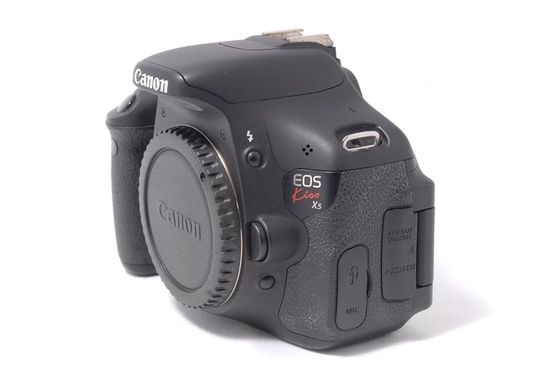 ショット数5500回✨Canon EOS Kiss X5 手ぶれ補正標準レンズ付