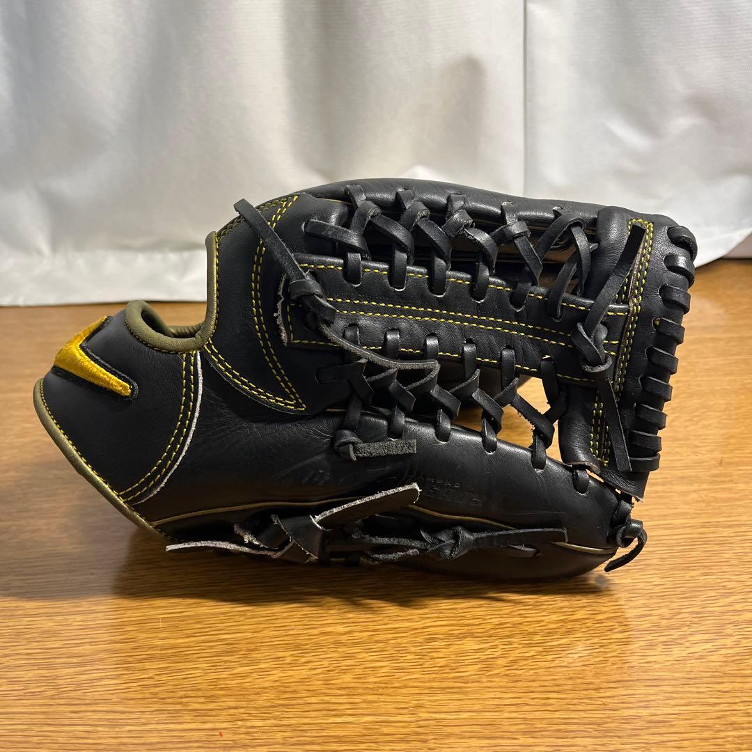 ナイキ ダイアモンド レディ 軟式 グローブ グラブ 内野 少年用？ 美品