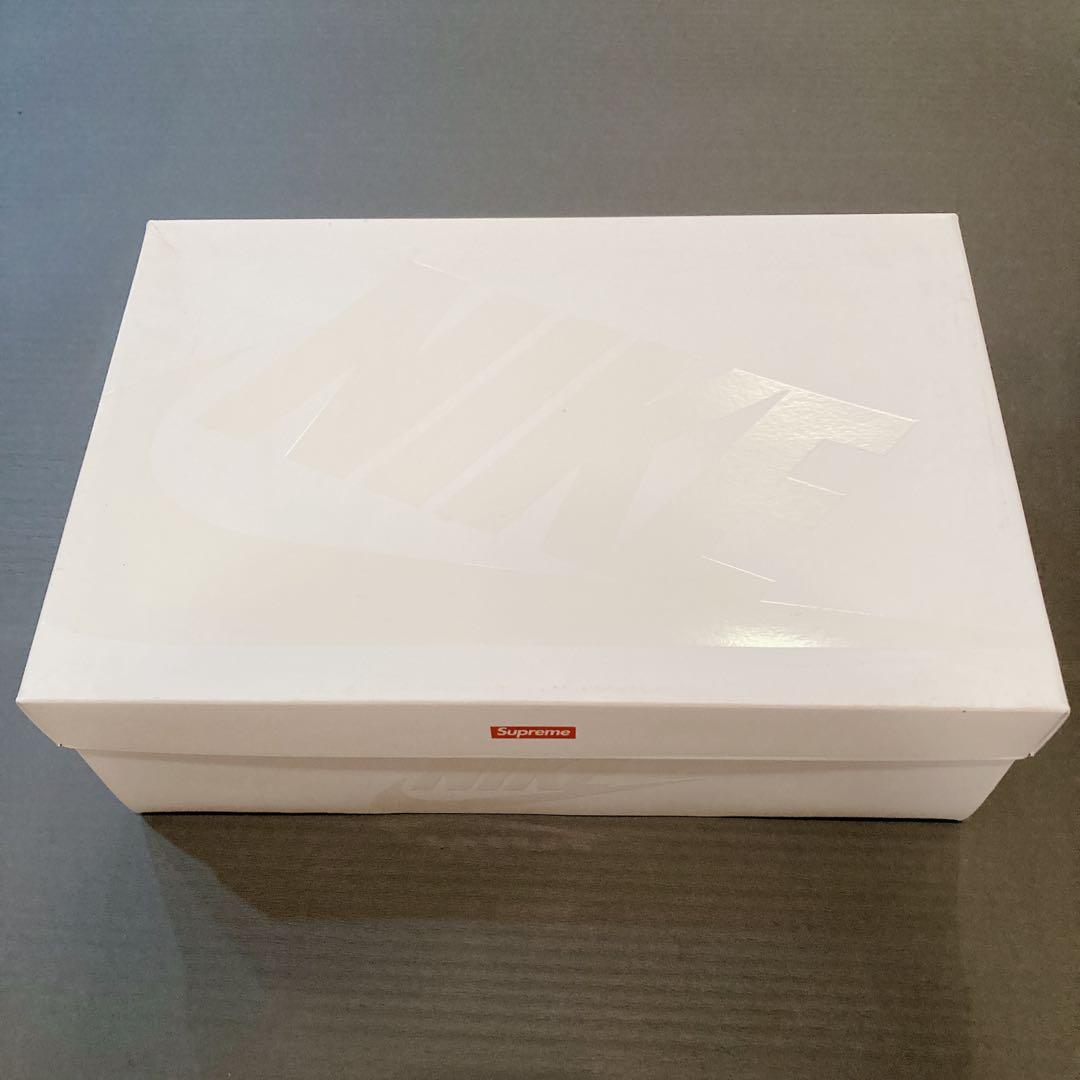 【極美品】ナイキ NIKE × シュプリーム Supreme フォース 赤