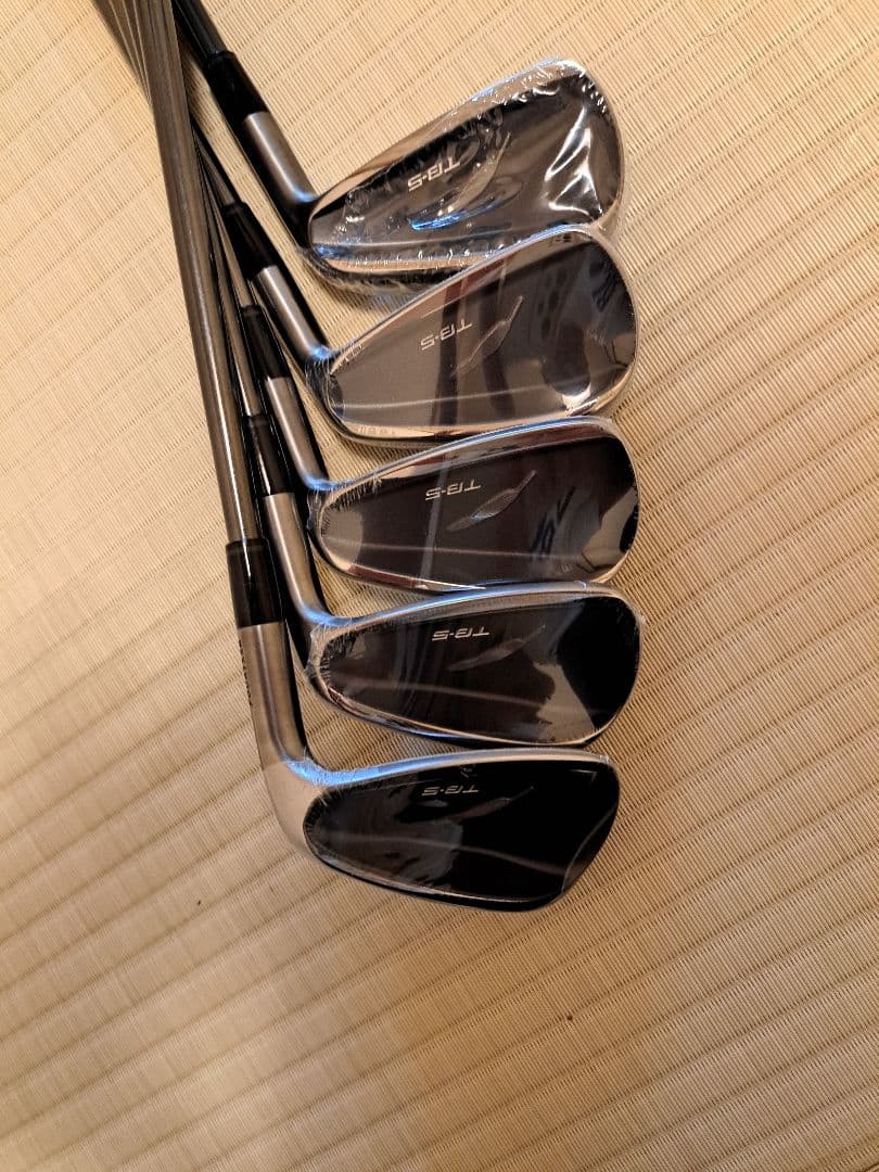 fourteen(フォーティーン) TB-5　アイアンセット