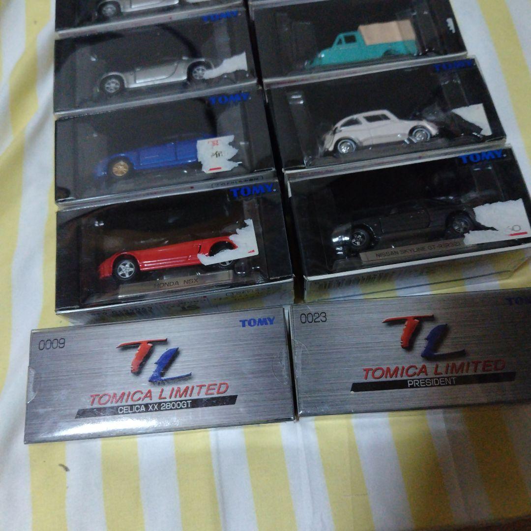 トミカリミテッド あぶない刑事 セドリック グロリア 2台セット Amazon