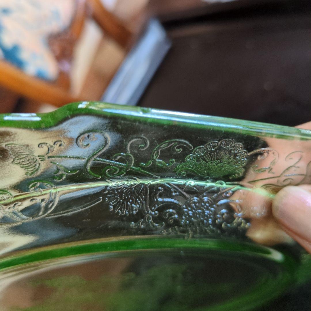 ヘーゼルアトラス　ウランガラス　フローレンス　ディプレッションガラス　プレート