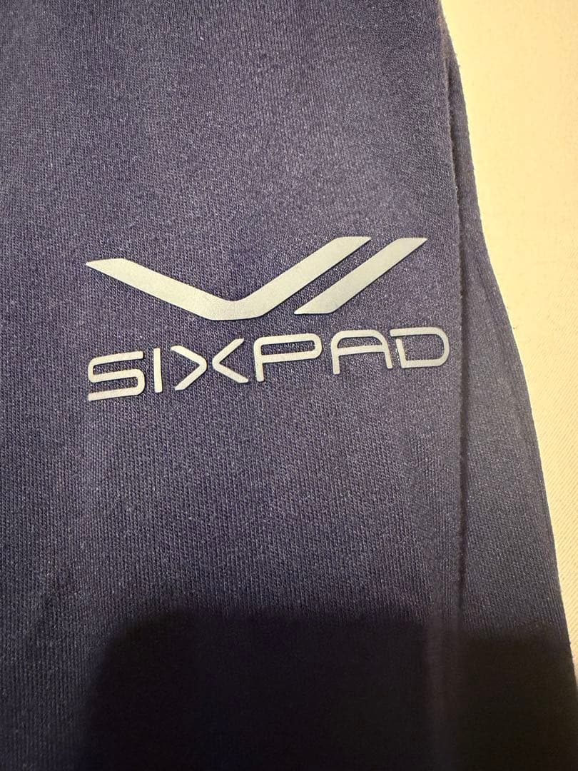 きーな　SIXPAD リカバリーウエア　ロングスリーブシャツとパンツ