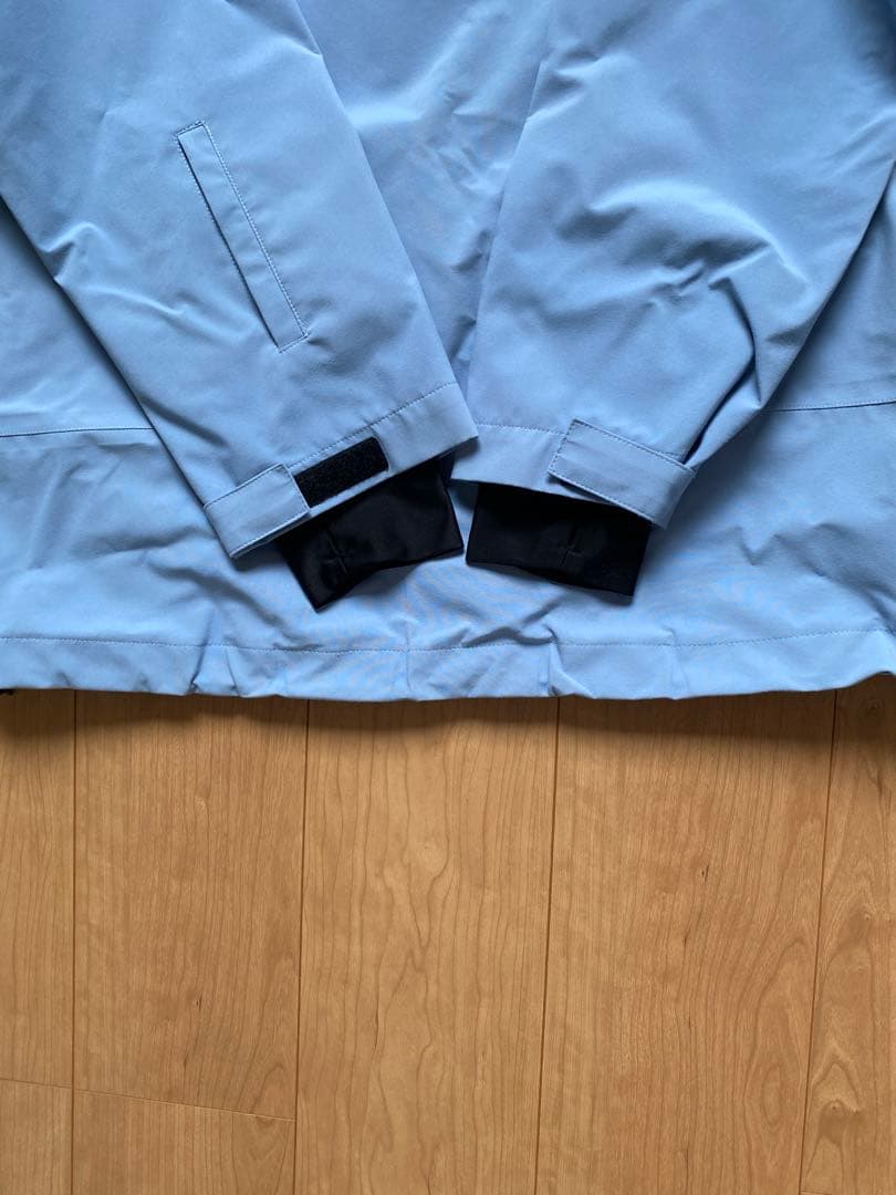 AAスノボーウェアー上下