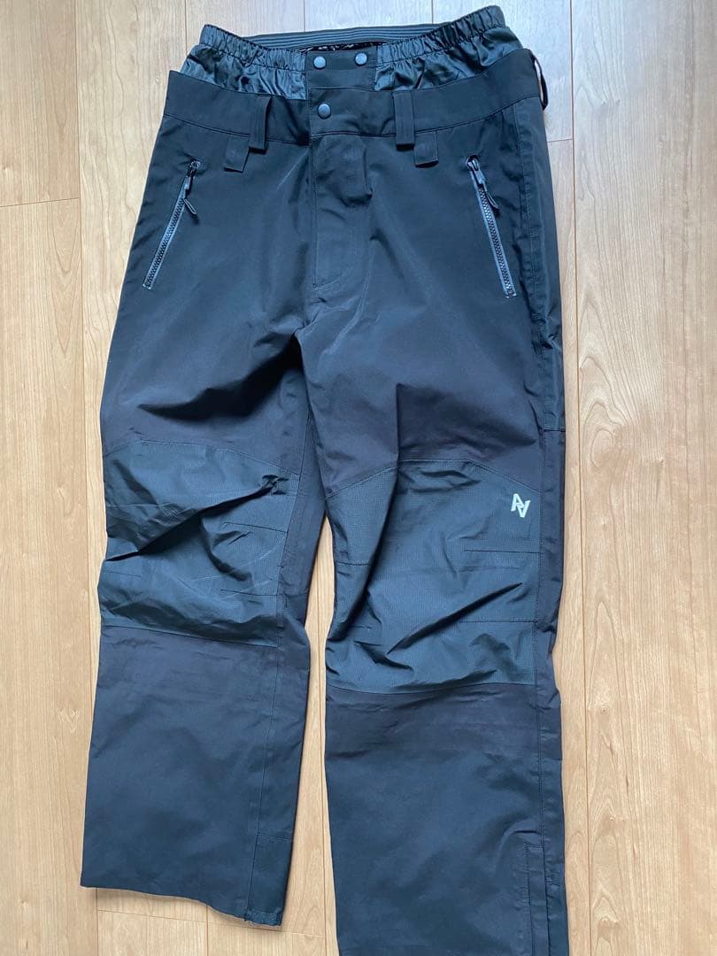 AAスノボーウェアー上下