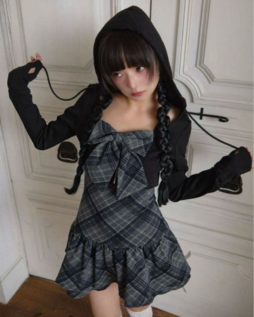 bubbles チェックパーカーワンピース ブラック - メルカリ