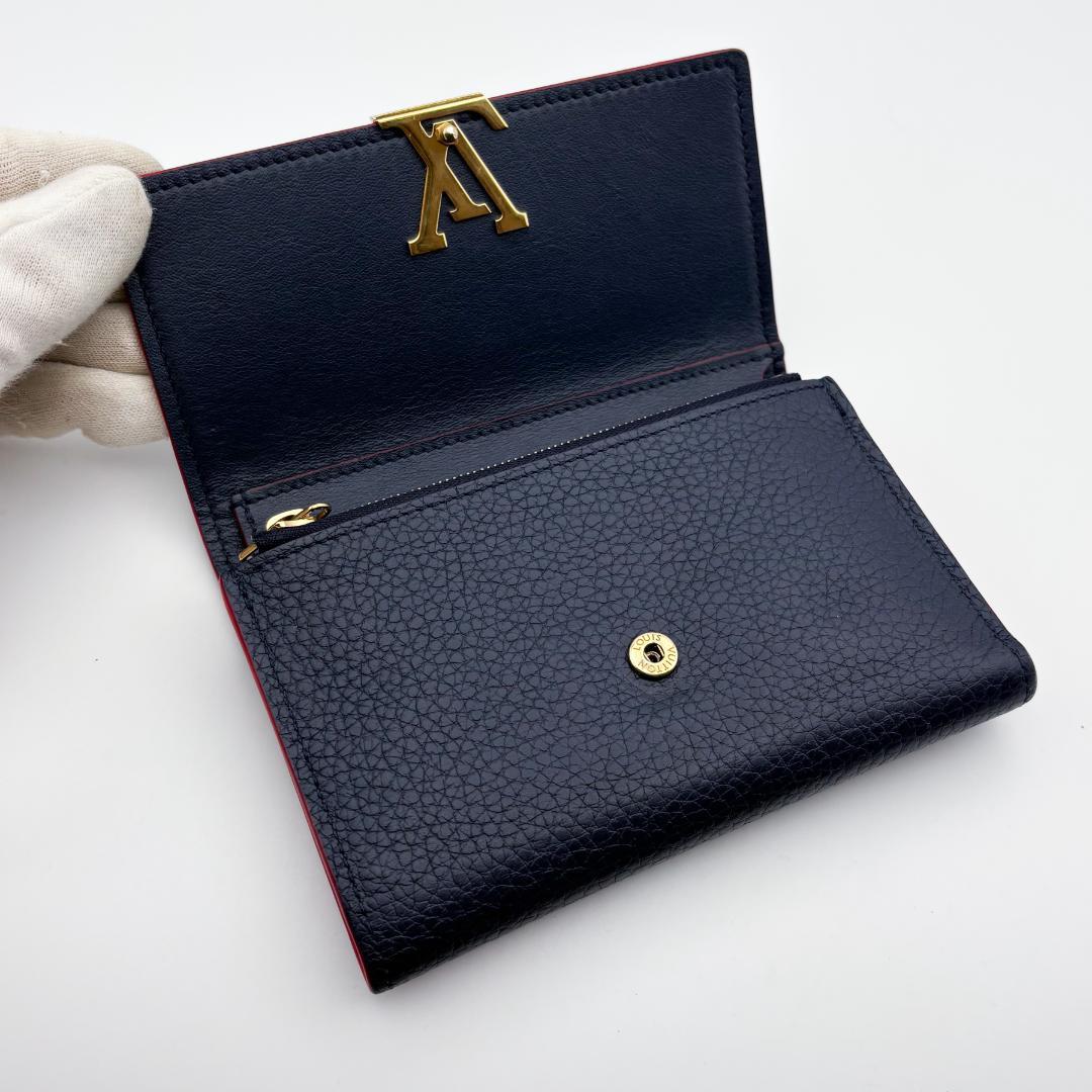 まゆ　ポルトフォイユロックミー、ポルトフォイユ　カプシーノ